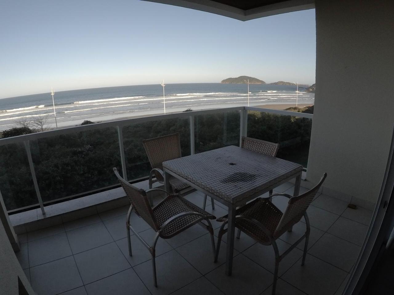 شقة Aguas Do Santinho Florianópolis المظهر الخارجي الصورة
